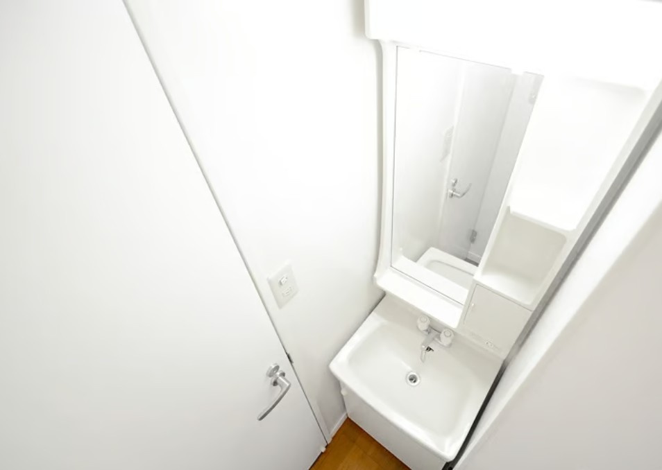 青梅市新町１丁目の賃貸マンションの独立洗面台