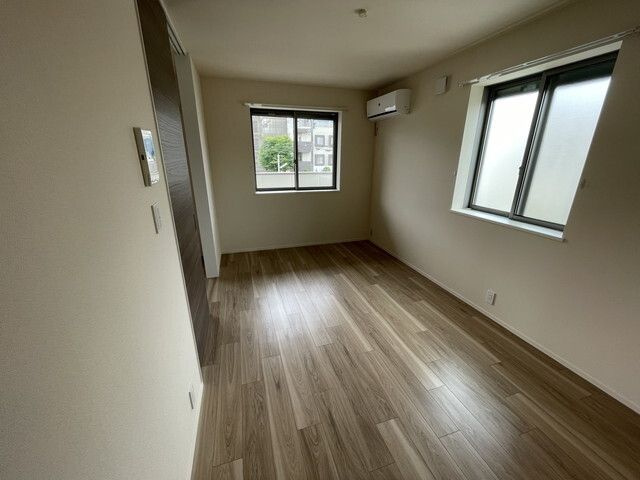 ヘーベルメゾン小松北町の居間・リビング