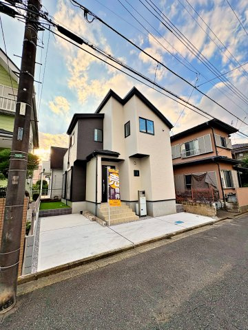 《仲介手数料半額》狭山市水野　全1棟の前面道路含む現地写真