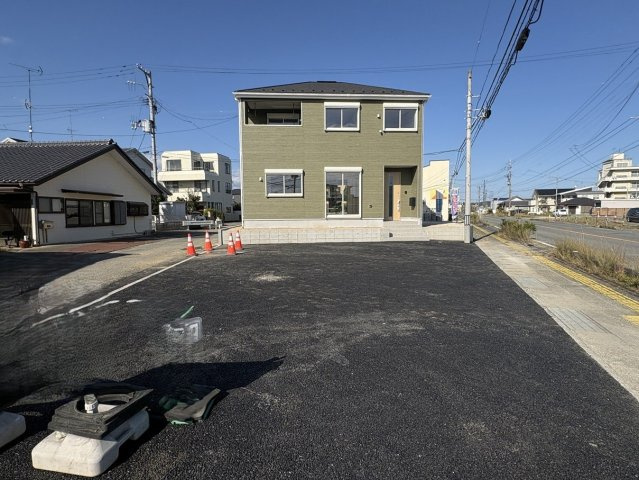 錦町上中田 新築一戸建ての駐車場