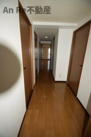 フローリッシュ紅葉の内装
