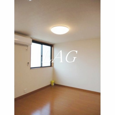 【居間・リビング】 | インパレス | 洋室のお部屋です。