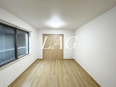 【居間・リビング】 | サンライズ墨田 | 洋室のお部屋です。
