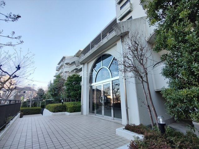  | 四季の丘C棟 | 毎日通るエントランスはこのようになっています