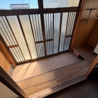 【玄関】 | 高月町井口貸家