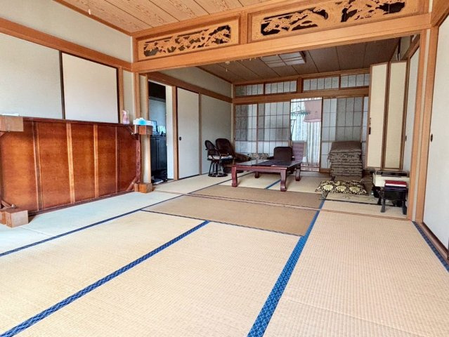 神埼鶴貸家の和室