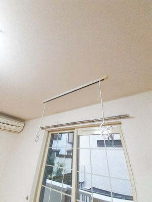 【設備】 | ジュネスグリーンヒル | 雨の日や花粉の季節に便利な室内物干し