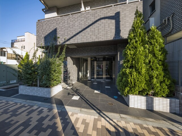 Ｒｉｓｉｎｇ　ｐｌａｃｅ　浅草ＥＡＳＴのエントランス|Ｒｉｓｉｎｇ　ｐｌａｃｅ　浅草ＥＡＳＴ：オートロックも付いております！