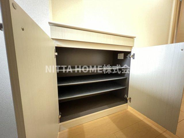 エスポらくらく物件入力物件名寄せ 物件名１必須ワール　Bのその他共用部分|シューズボックス付いています！