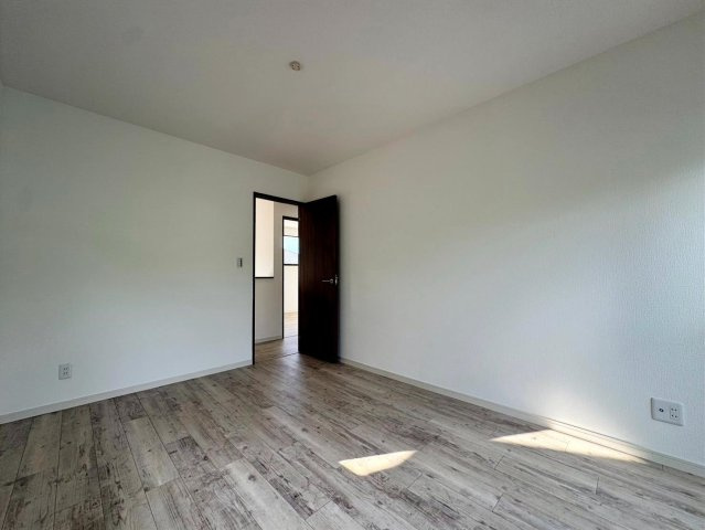 川中本町　一戸建ての洋室