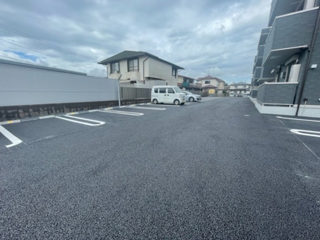 【駐車場】 | グランフィオレ | 駐車場