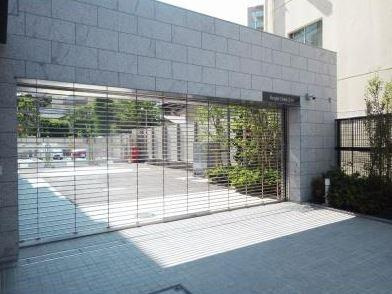 ジオ御苑内藤町の駐車場|ジオ御苑内藤町