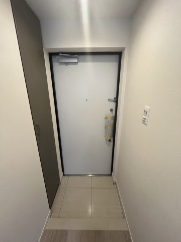 マーロ後楽園の玄関