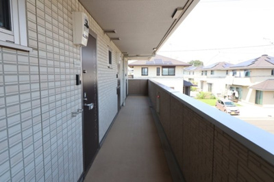  | Ｄ-ｒｏｏｍ思川ローズ Ｈ | 共用廊下