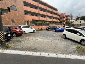サンコート有松の駐車場