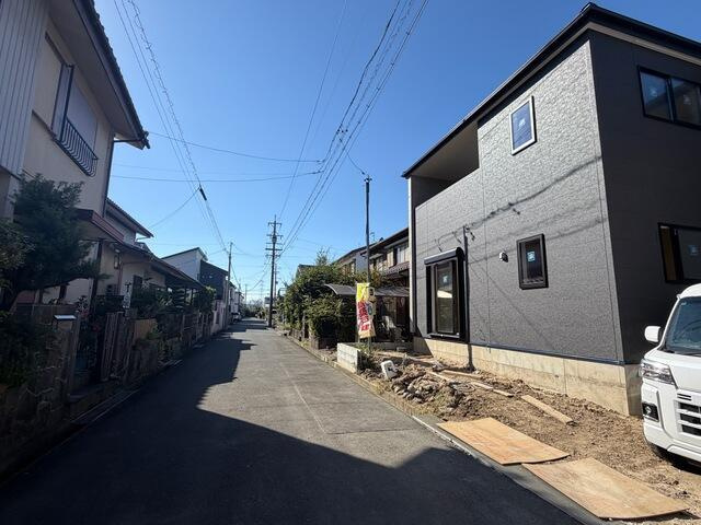 新築戸建て・仲介手数料無料）稲沢市稲島四丁目・１号棟の前面道路含む現地写真|前面道路含む現地写真です
