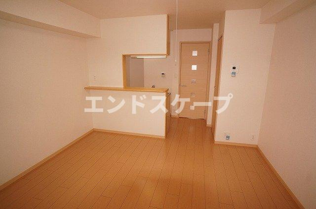 カーサ　フォンタナの居間・リビング|高崎、前橋のお部屋探しはエンドスケープまで！お客様の理想お聞かせ下さい♪