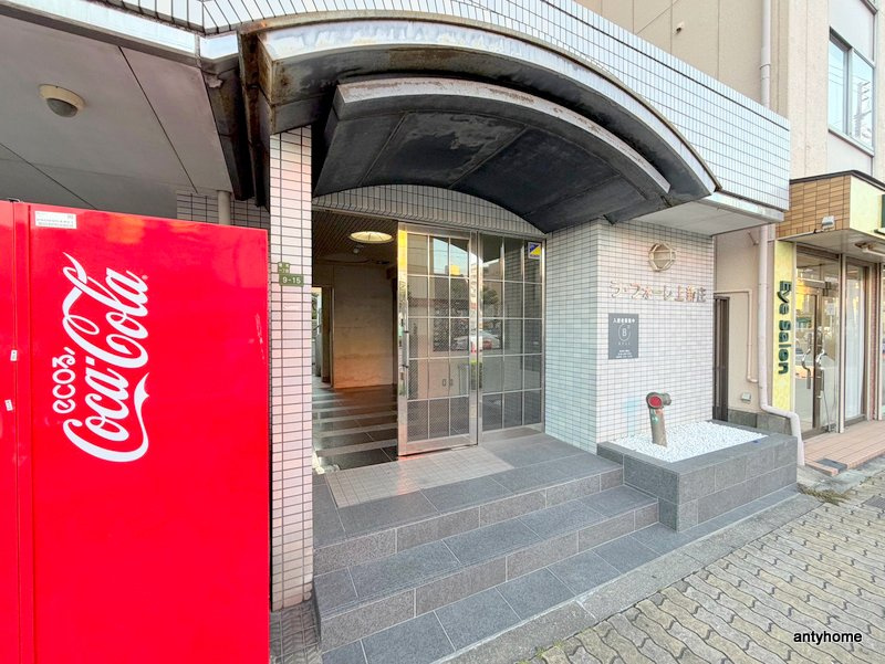 ラ・フォーレ上新庄　仲介手数料無料のエントランス