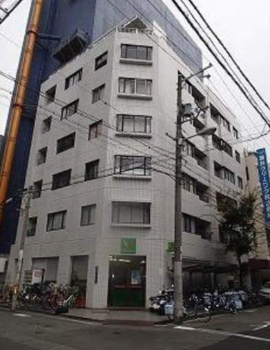 REBANGA船場アパートメントのエントランス|REBANGA船場アパートメント　エントランス