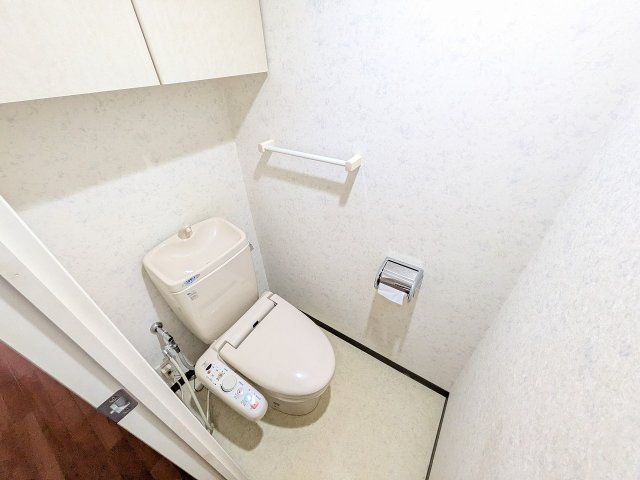 サンクレイドル八王子北野台のトイレ|～内装リフォーム中、詳細はお気軽にお問合せください～