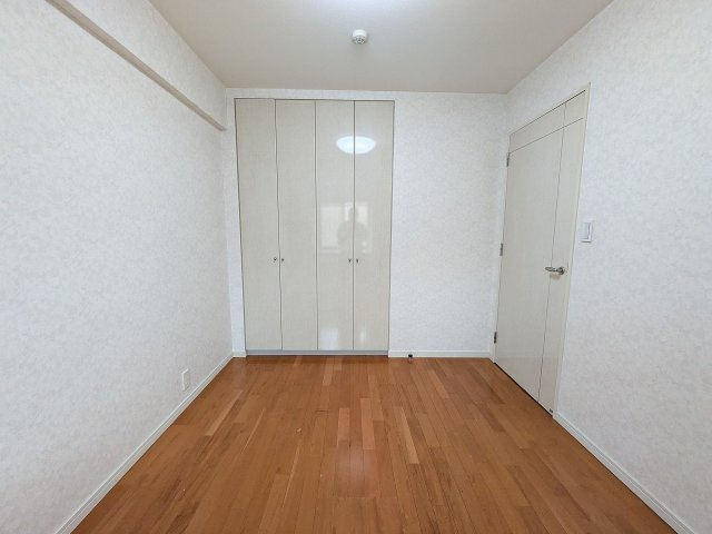 サンクレイドル八王子北野台の収納|～内装リフォーム中、詳細はお気軽にお問合せください～