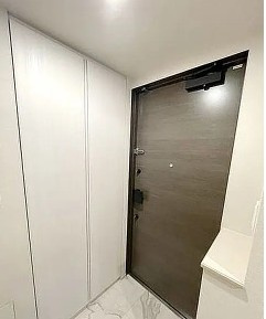 【玄関】