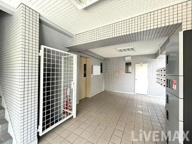 【エントランス】ベルヴィ本山中町 