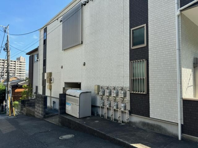 【エントランス】 | アンビション鶴見