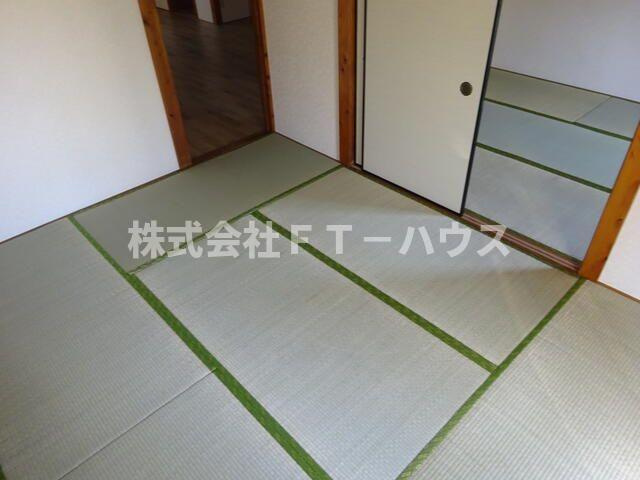 コーポムラマツⅤの寝室