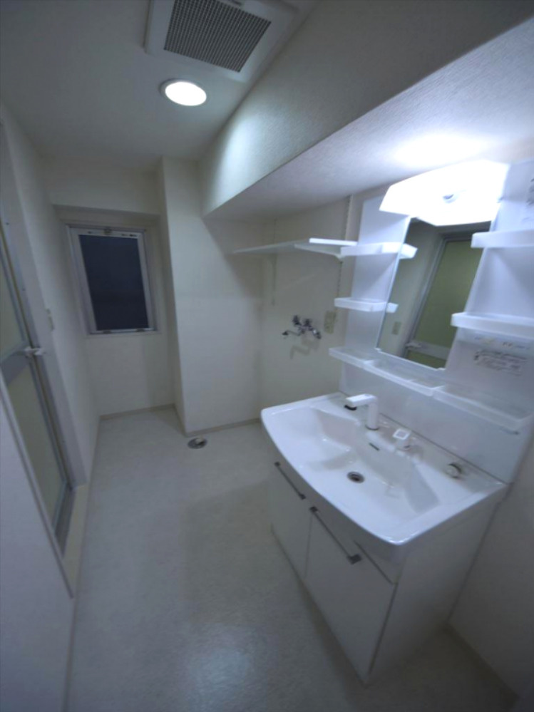 ADW Residence 谷町四丁目の洗面所|アプリコ　洗面脱衣所