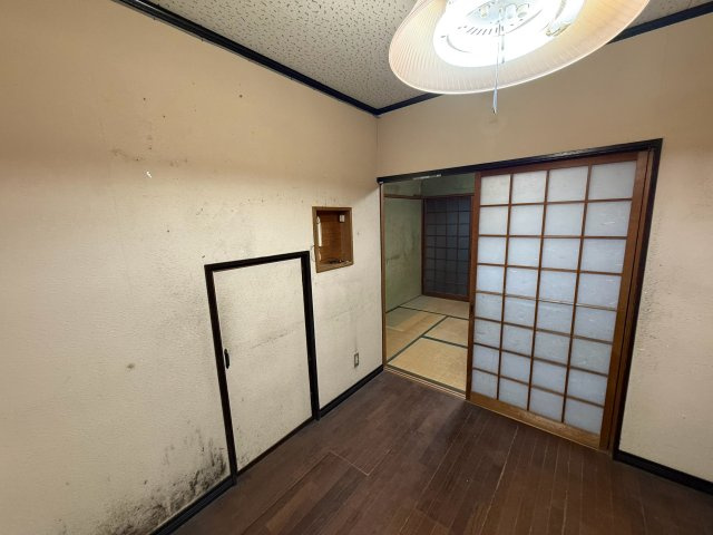 下京区中堂寺前田町戸建の外観