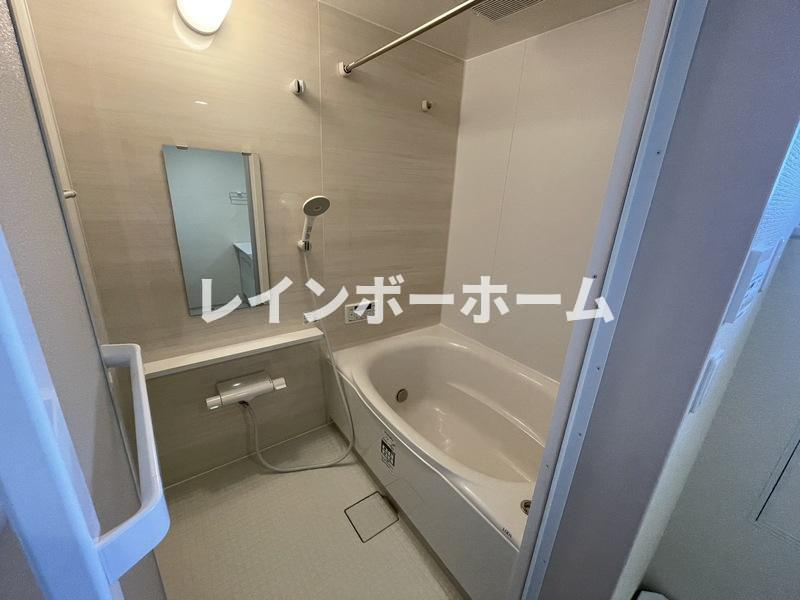 リーブルファイン三郷半田　仲介手数料（賃料の1.10ヵ月）の50％OFF対象物件！の浴室