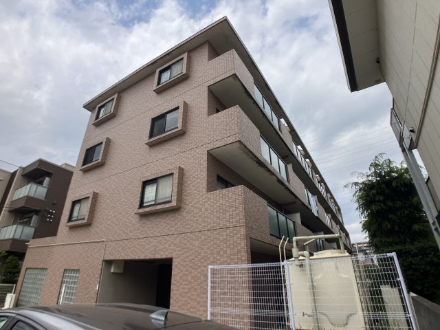 コンフォートグリーンの外観