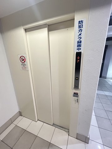 アンペルシュの玄関