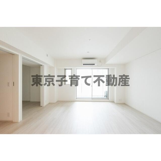 コンフォリア東上野の居間・リビング