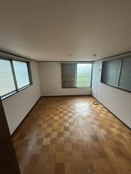 【寝室】