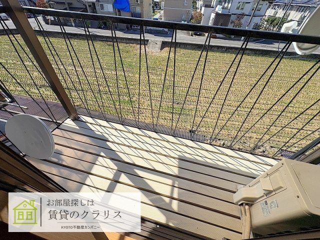 桂清水町（ペット相談可のリノベ）貸家のバルコニー