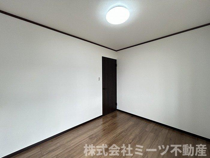 菱屋東1丁目　中古戸建の収納