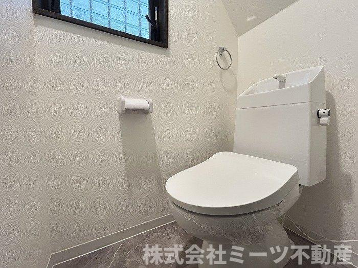 菱屋東1丁目　中古戸建のトイレ