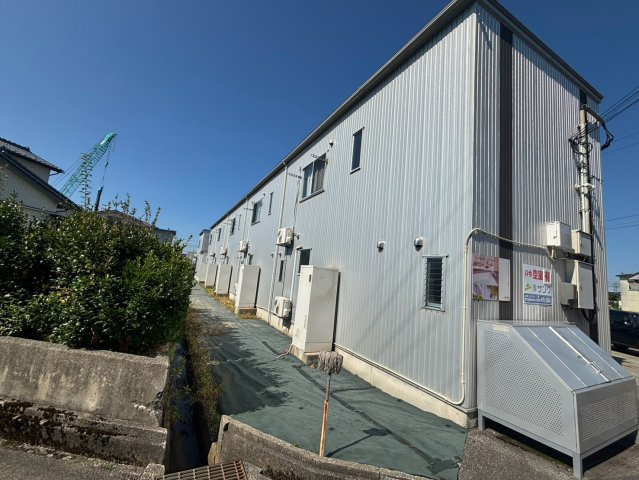 富山県滑川市　一棟アパートの外観