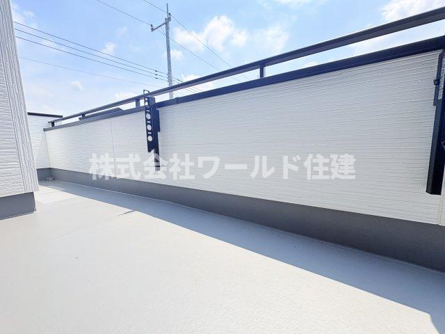 入間市高倉10期のバルコニー