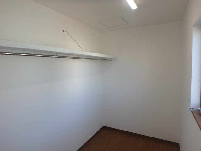 上富井戸建の収納