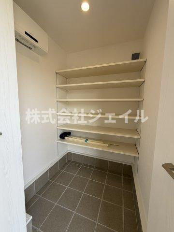 新築戸建　三田市富士が丘３丁目の収納