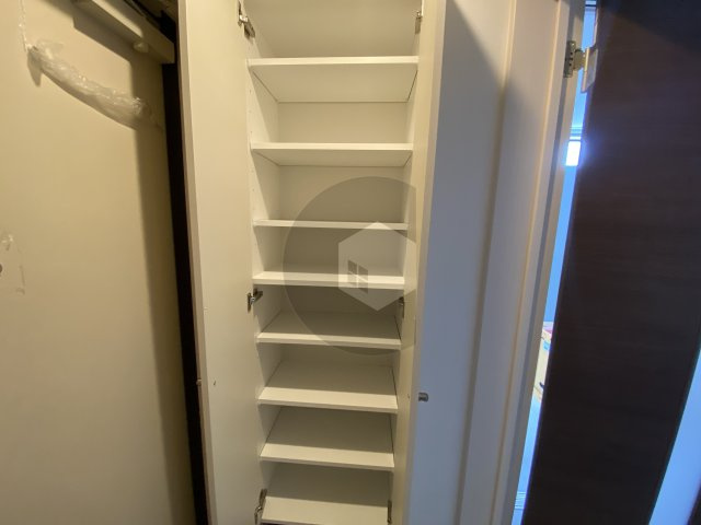 グラッドハイツの収納