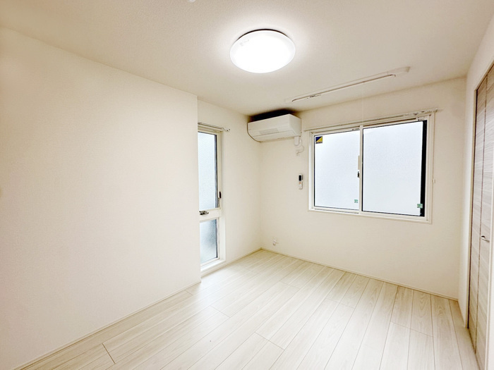 NIGAWA RESIDENCEⅡの寝室