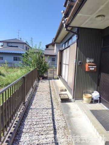 ６７５４７　瑞穂市別府中古戸建ての外観
