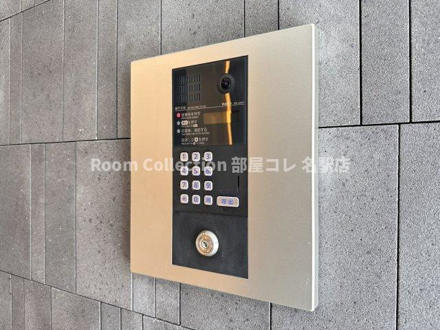 REFISIA太閤通のエントランス