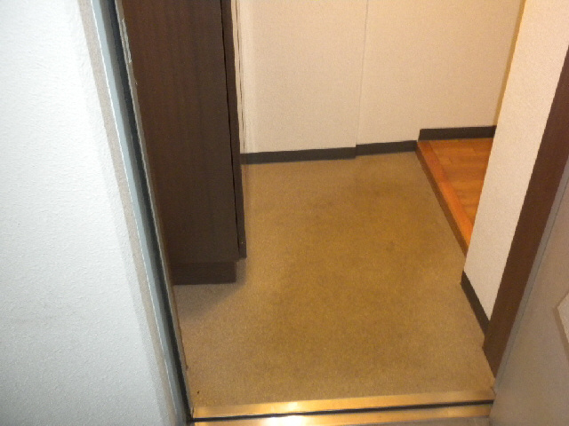 クレアコートの玄関