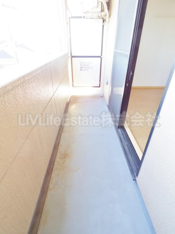 小平市花小金井７丁目の賃貸マンションのバルコニー