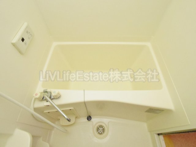 小平市花小金井７丁目の賃貸マンションの浴室